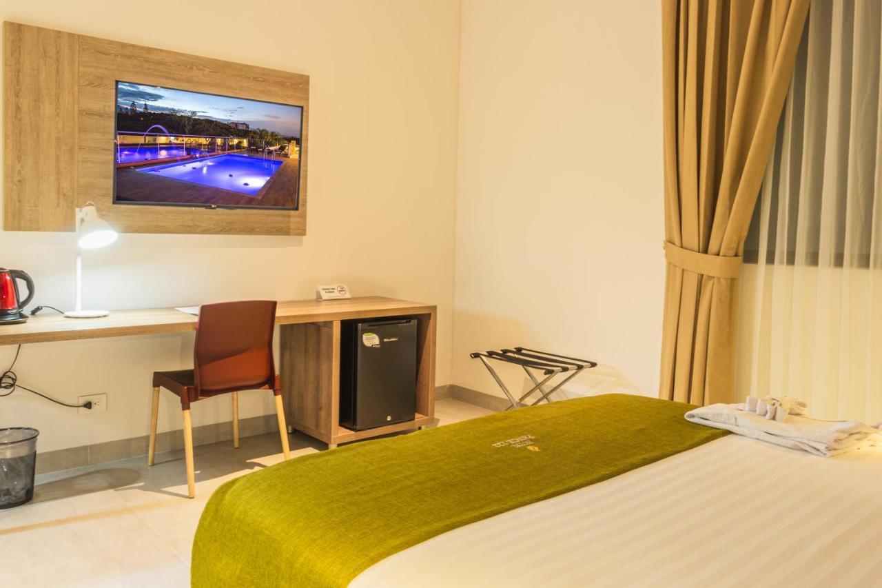 Hotel Pance 122 Wellness Spa Cali Exteriör bild