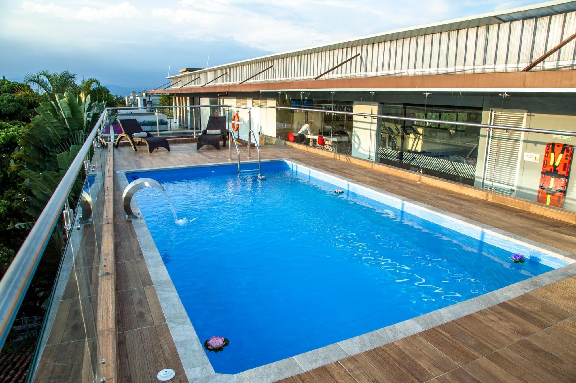 Hotel Pance 122 Wellness Spa Cali Exteriör bild