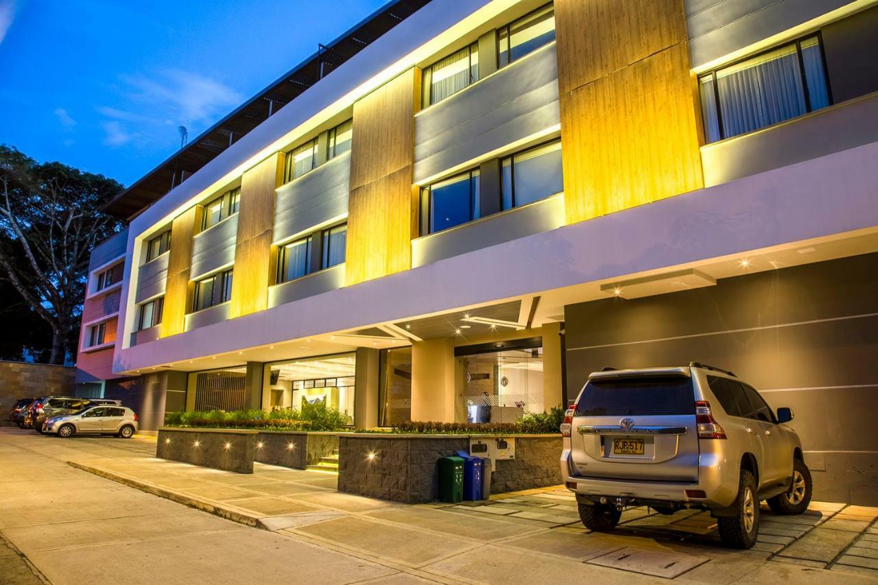 Hotel Pance 122 Wellness Spa Cali Exteriör bild